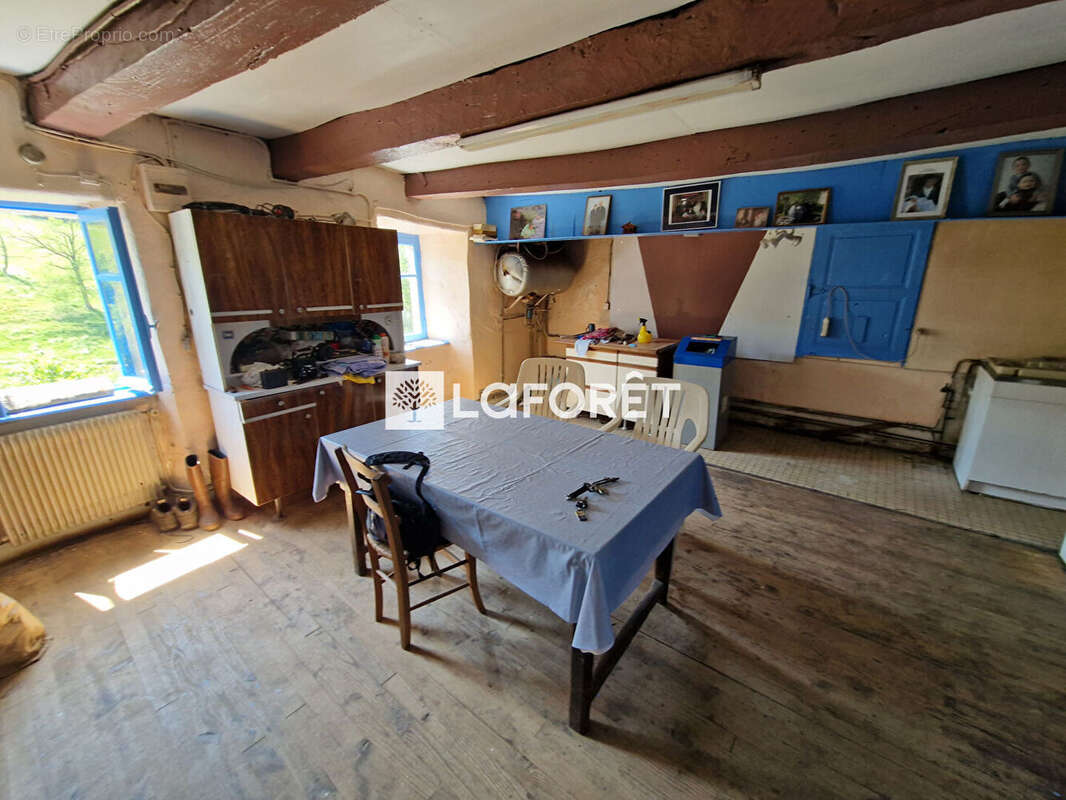 Maison à CALMONT