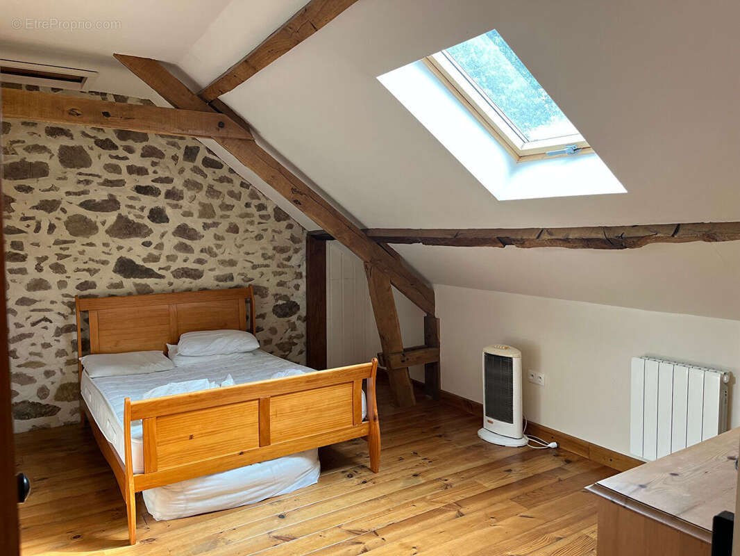 Maison à DOMPS