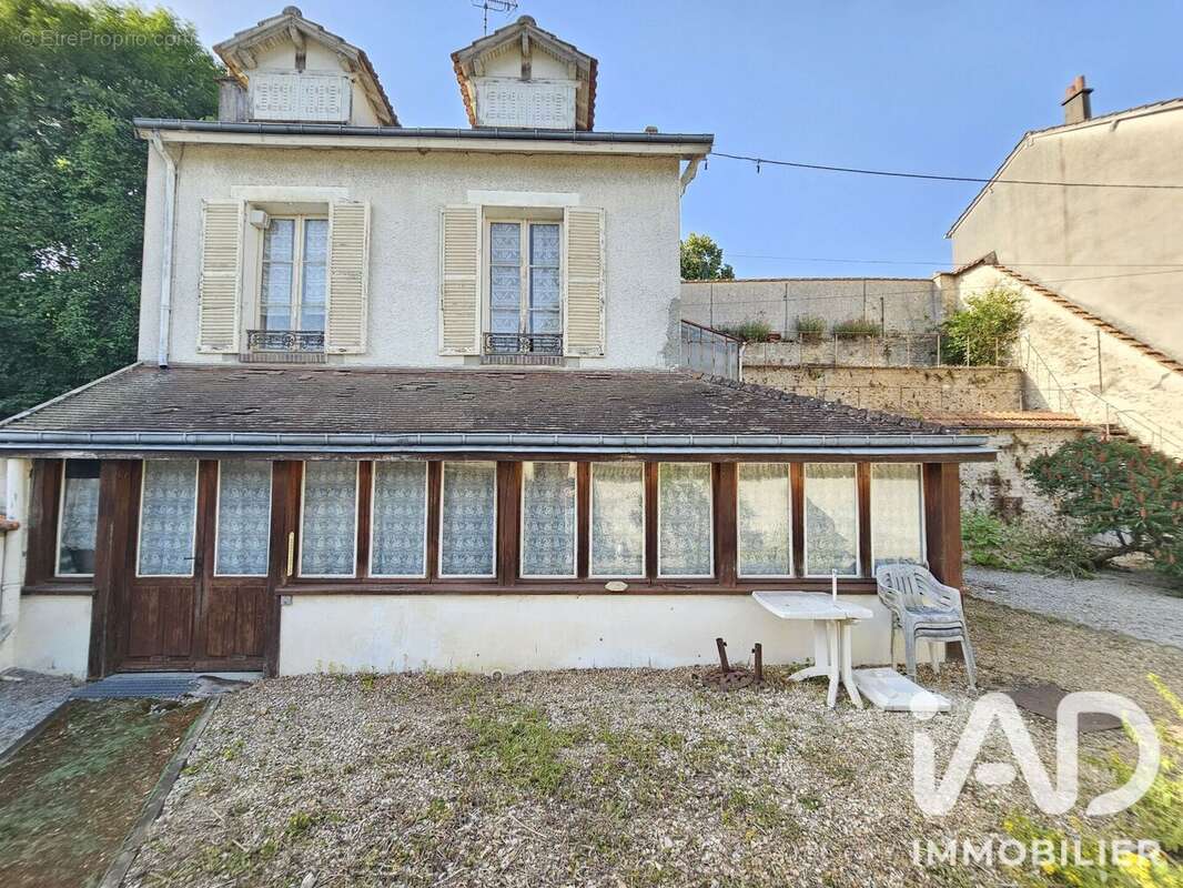 Maison 116 m² à Maintenon  - photo 2