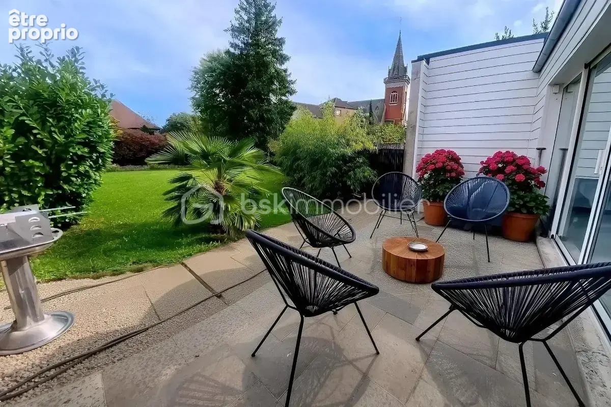 Au calme, magnifique maison semi-individuelle pleine de charme et baignée de lumière, avec grand jardin + potentiel d’agrandisse - photo 6
