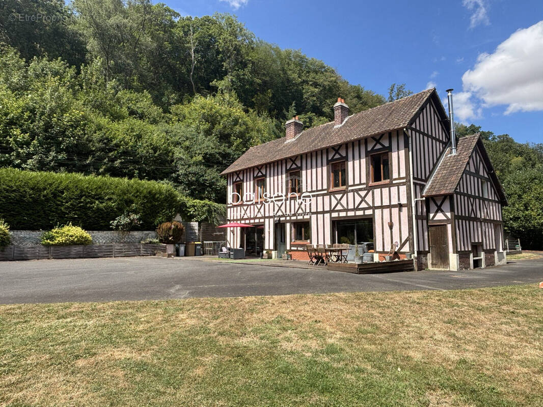 Maison 190 m² à Sainte-Austreberthe  - photo 1