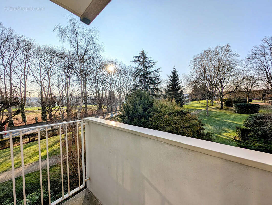 Appartement à MAISONS-LAFFITTE
