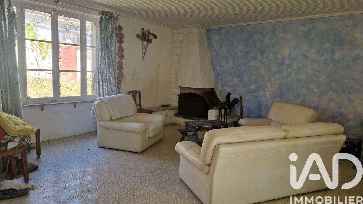 Photo 4 - Maison à NEUVY-SAUTOUR