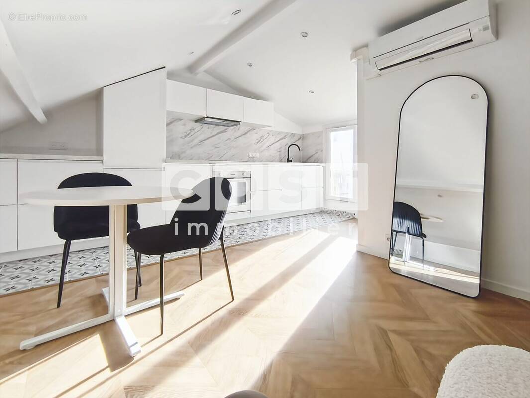 Appartement à ASNIERES-SUR-SEINE