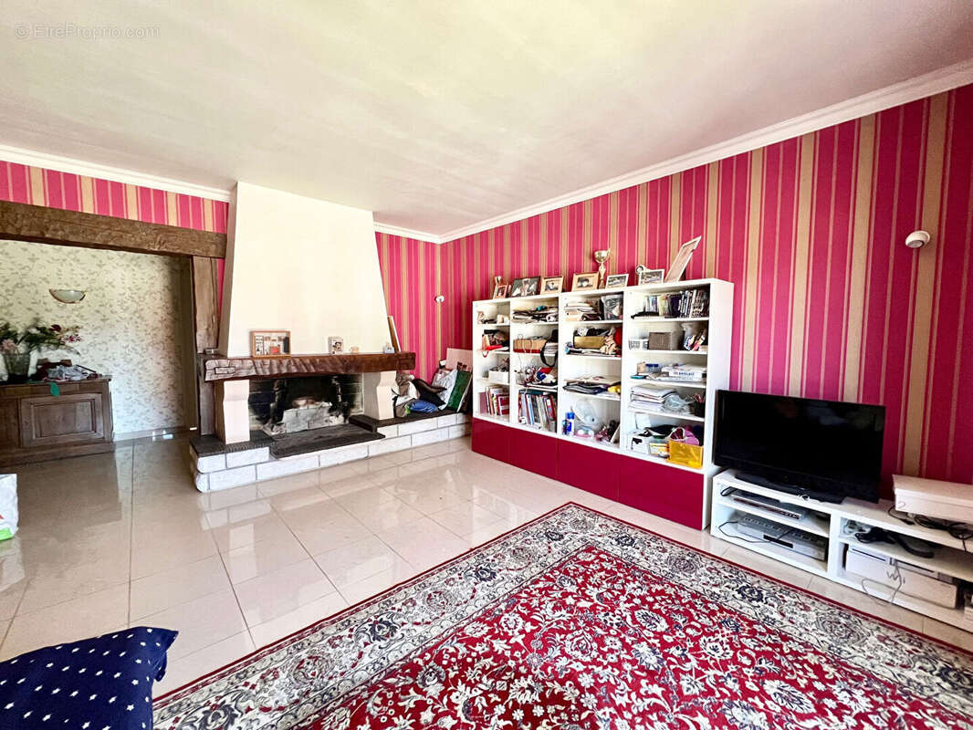 Maison à BRIE-COMTE-ROBERT