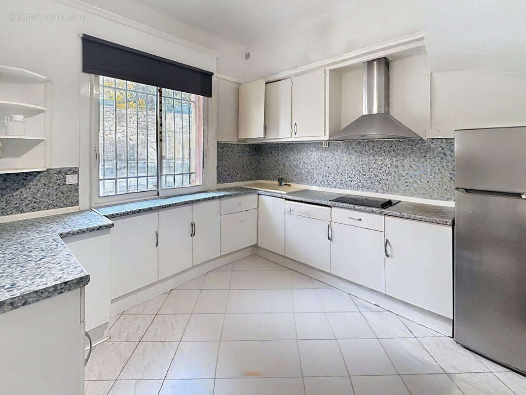 Maison à ENSUES-LA-REDONNE