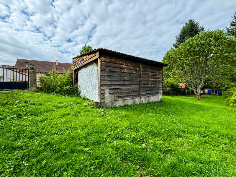 Maison à LA CLAYETTE
