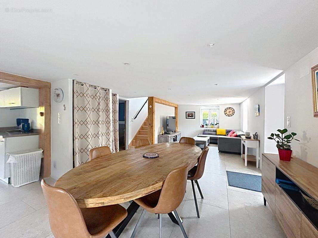 Saint-Amarin, 68550, Maison 100 m2,  3 chambres ? Terrain plat et clos de 7,5 ares - photo 5