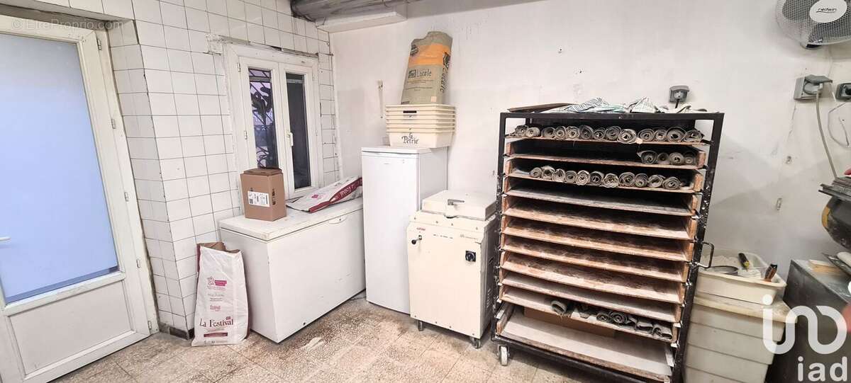 Photo 5 - Commerce à PINET