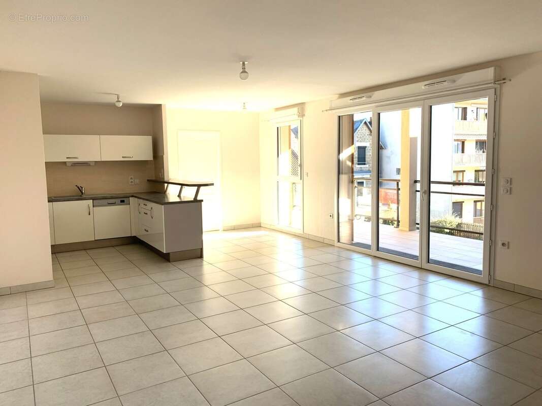 Appartement à BRIVE-LA-GAILLARDE