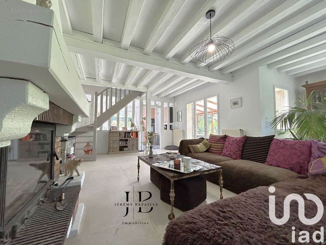 Maison 185 m² à Bonneville-Sur-Touques  - photo 4
