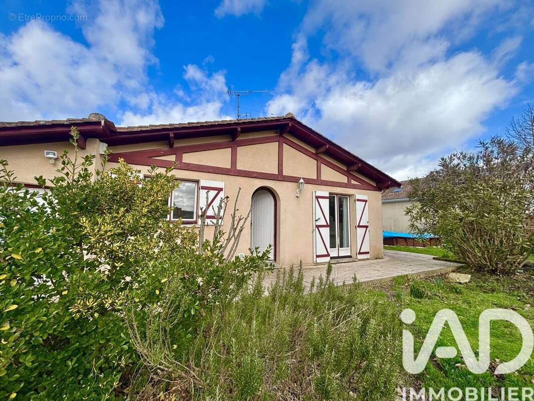 Photo 1 - Maison à MARCHEPRIME