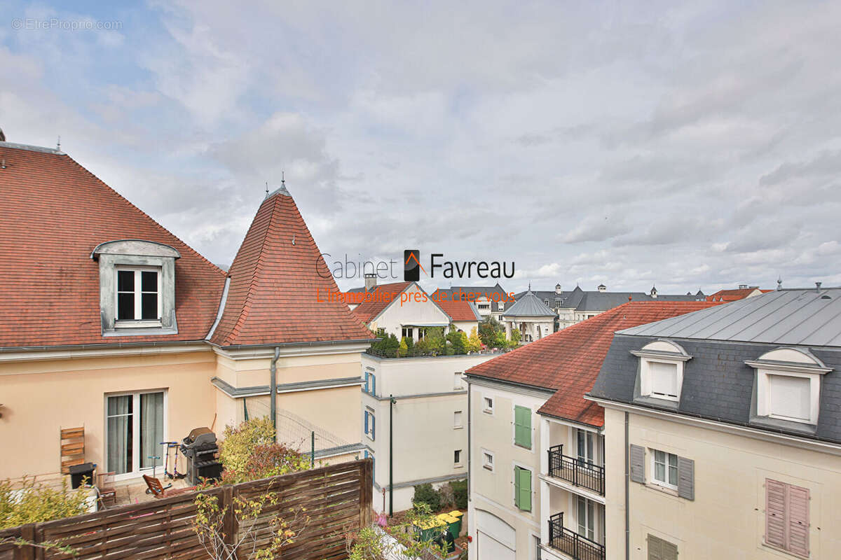 Appartement à LE PLESSIS-ROBINSON