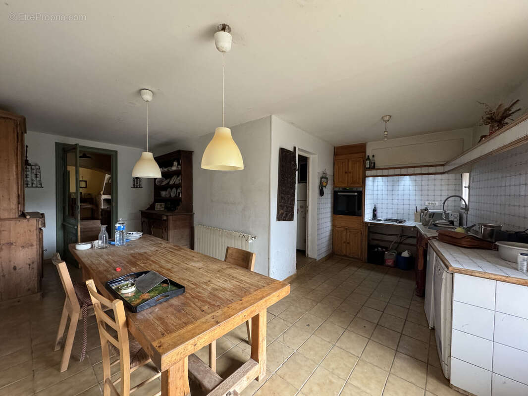 Maison à CUXAC-D&#039;AUDE