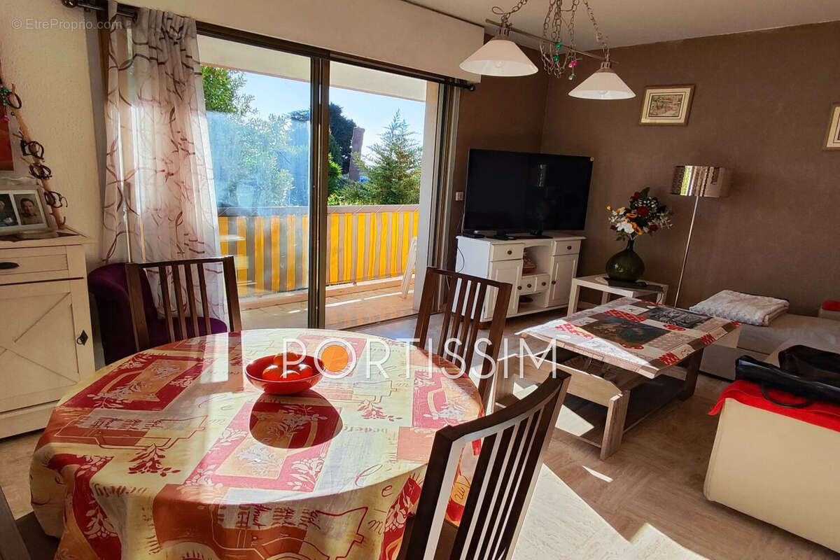 Appartement à CAGNES-SUR-MER