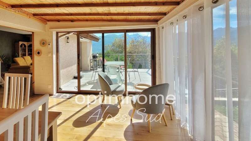 Maison à PUY-SANIERES