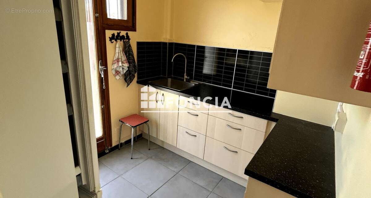 Appartement à BORMES-LES-MIMOSAS