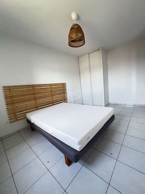 Appartement à PAREMPUYRE