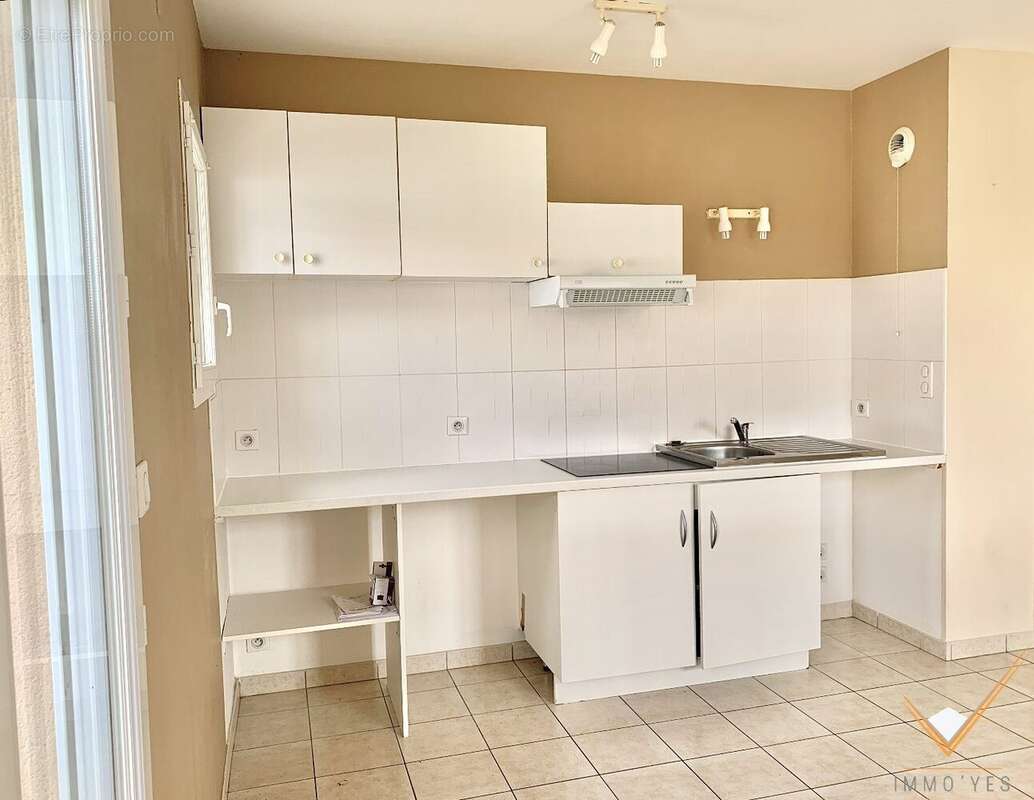 Appartement à FROUZINS