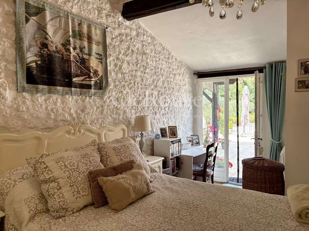 Maison à DURAS