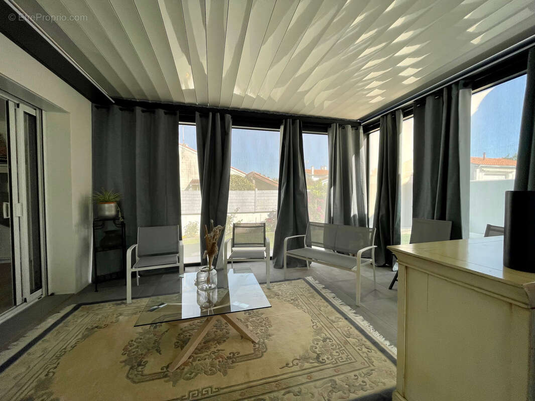 Maison à LE CHATEAU-D&#039;OLERON