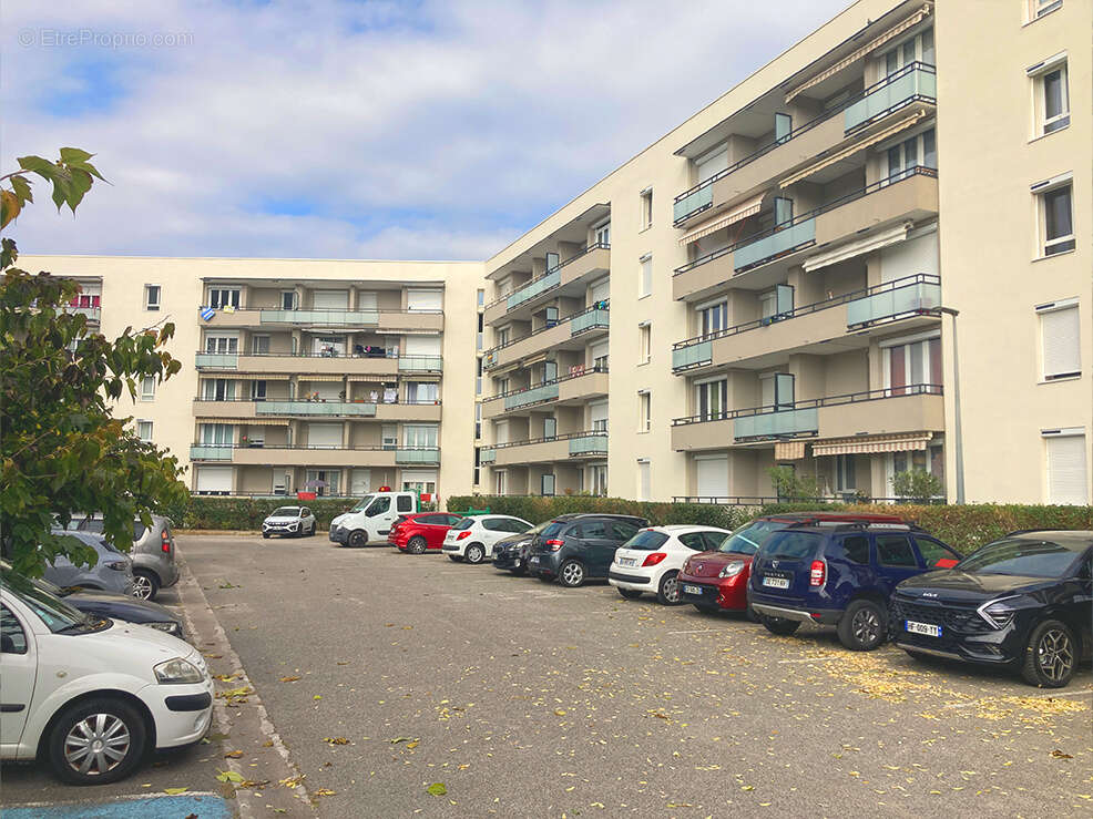 Appartement à MONTELIMAR