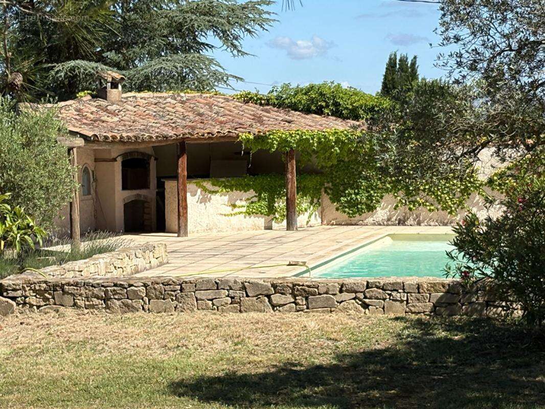 Belle villa sur les hauteurs de Pernes Les fontaines - photo 3