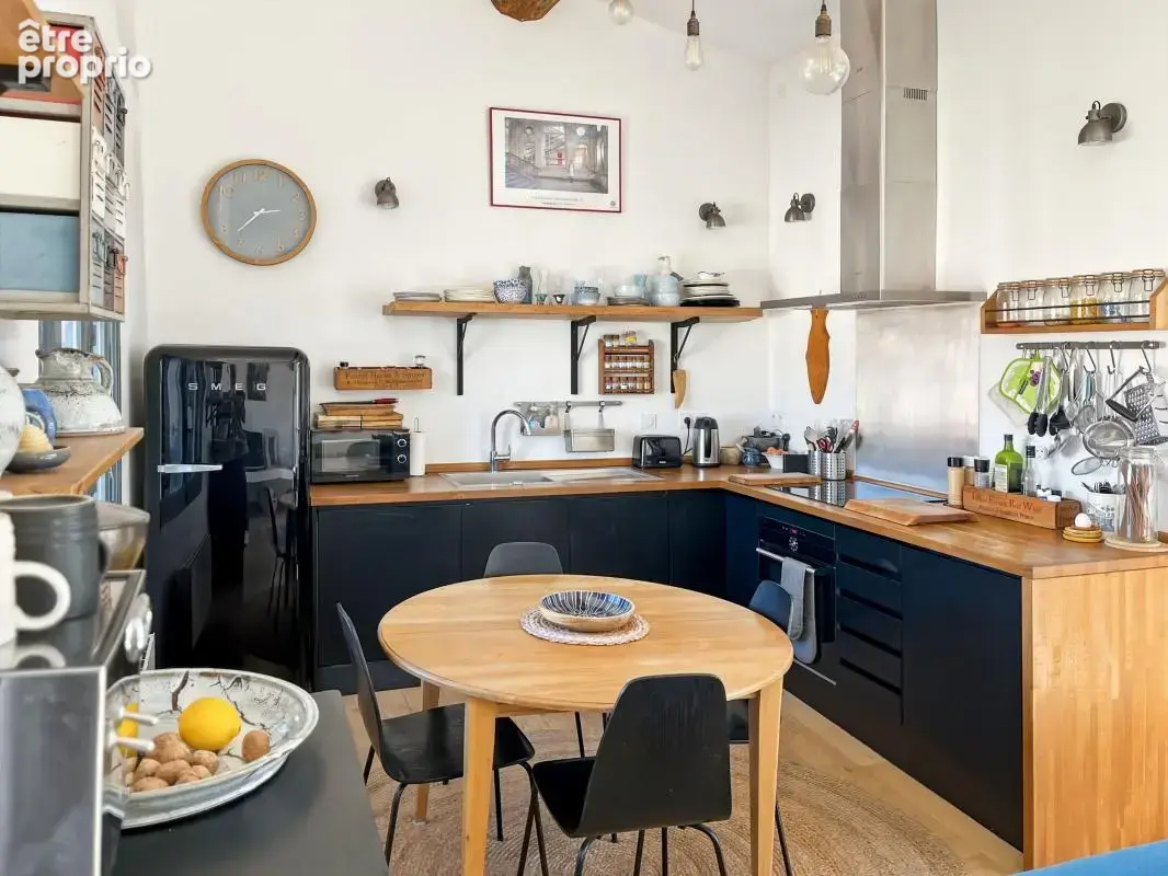 Vente vigneronne traversante à Marseillan avec grand garage et terrasse - photo 10