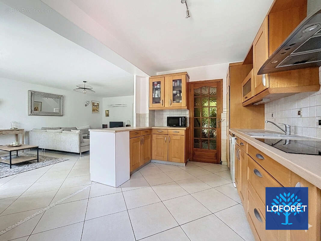 Maison à CHILLY-MAZARIN