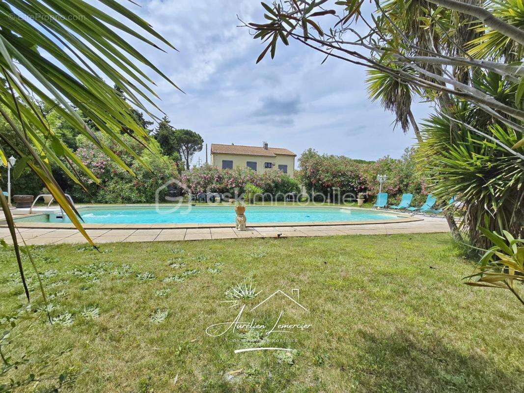 Maison 6 pièces de 200 m2 sur un terrain de plus de 3000 m2 - Beaucaire - photo 19