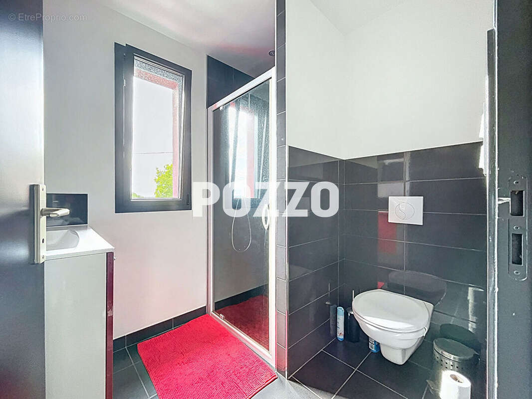 Maison à SAINT-GEORGES-DES-GROSEILLERS