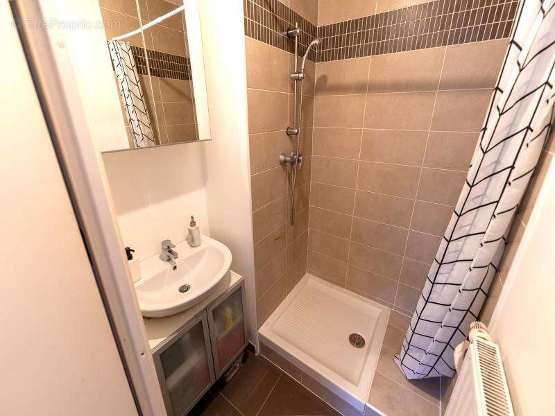 Appartement à COLOMBES