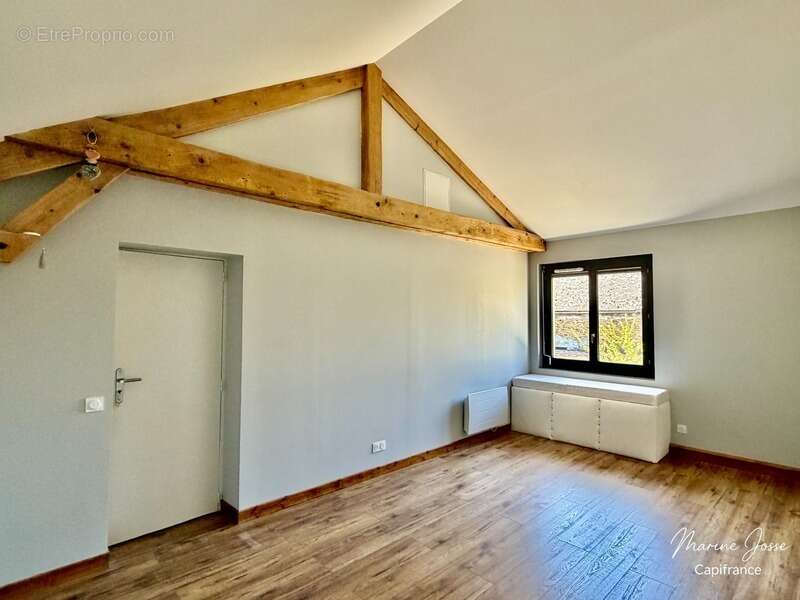 Maison à OSSUN