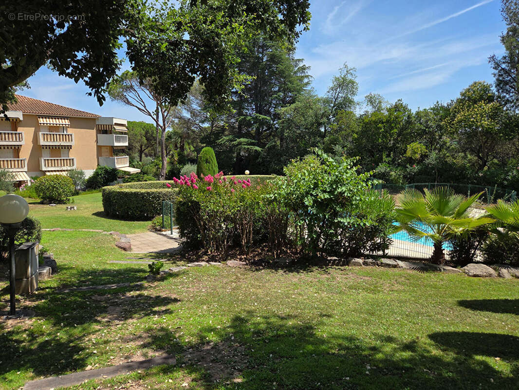 Au coeur de Valescure, 3 pièces lumineux avec vue golf et piscine - photo 9