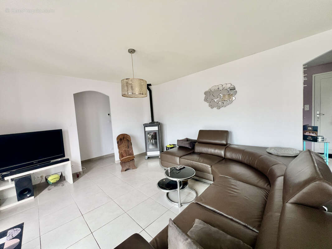 Maison à TALMONT-SAINT-HILAIRE