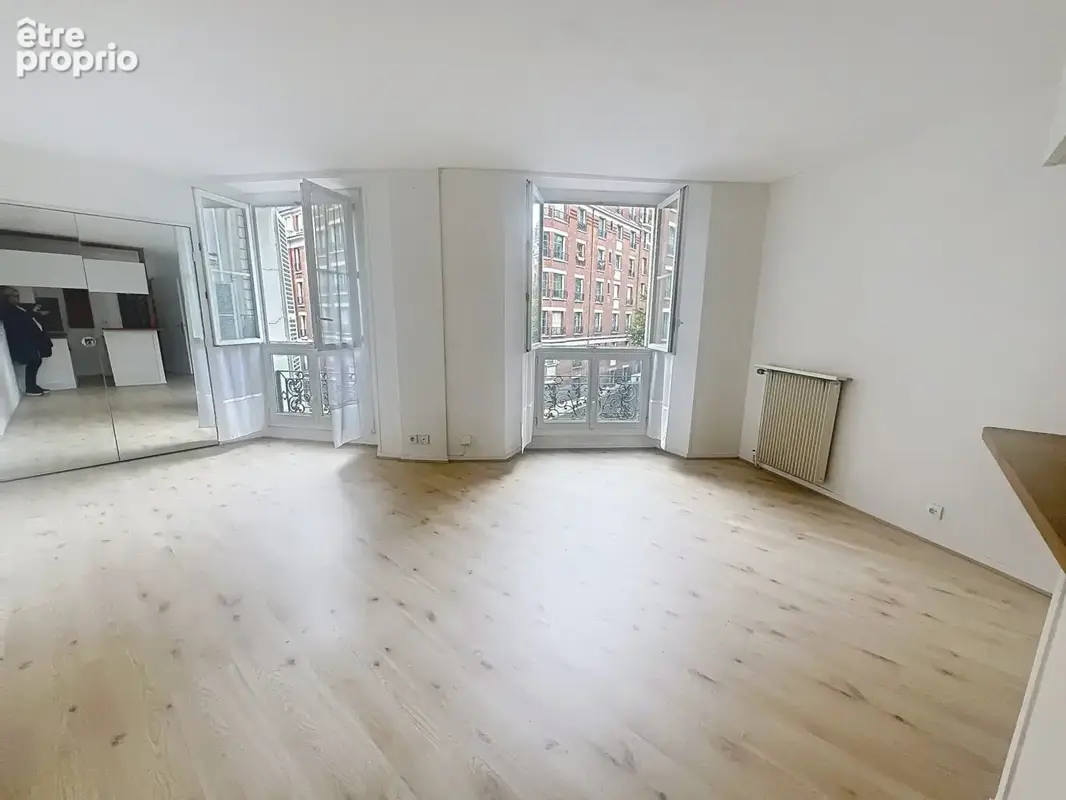 Appartement 1 pièce 35 m² à vendre à Paris-10e (75010) - photo 5