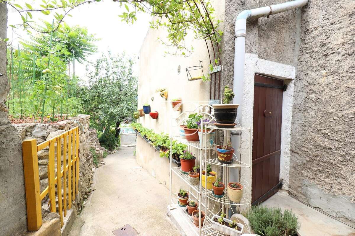 Maison à SAINT-AMBROIX