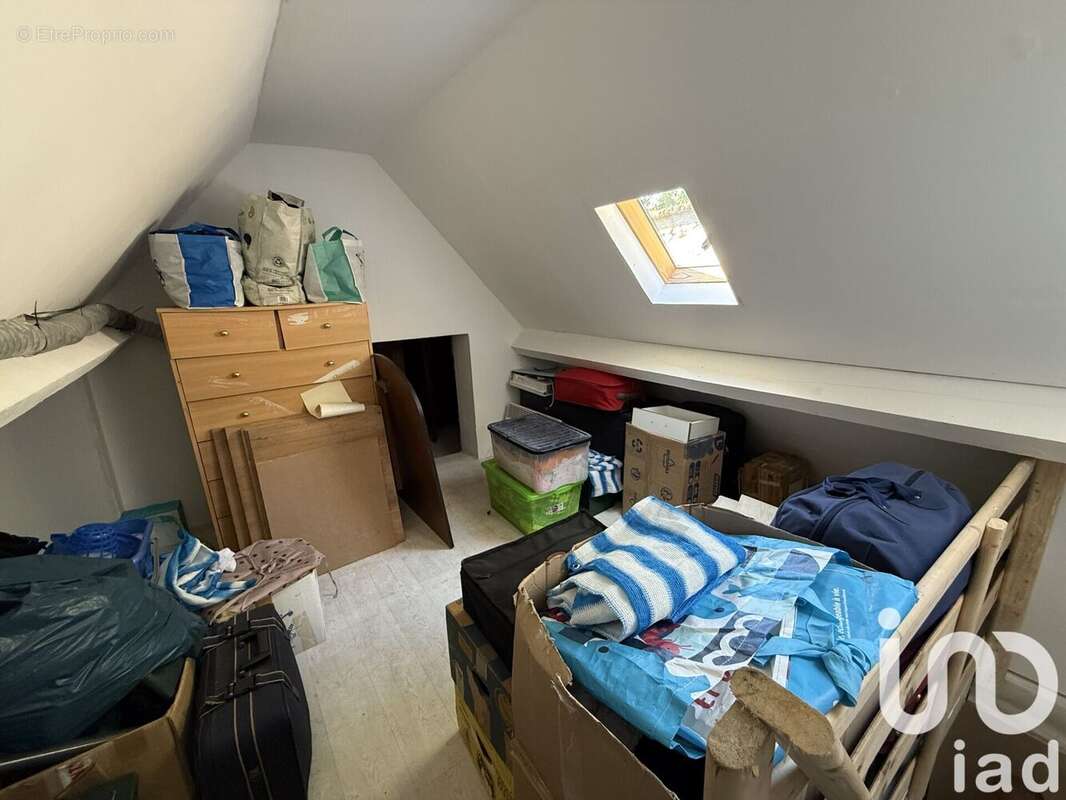 Photo 8 - Maison à CERCY-LA-TOUR