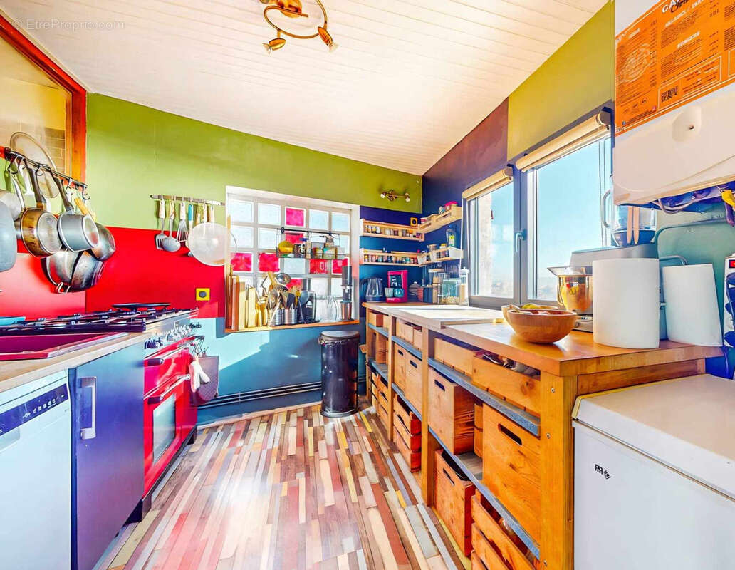 Appartement à MARSEILLE-16E