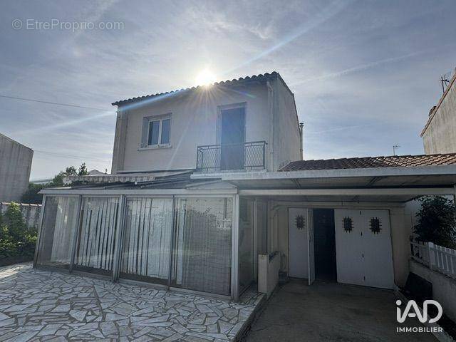 Photo 1 - Maison à LA ROCHELLE