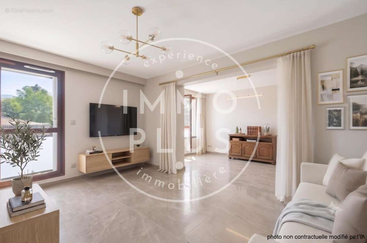 Appartement à CRAN-GEVRIER