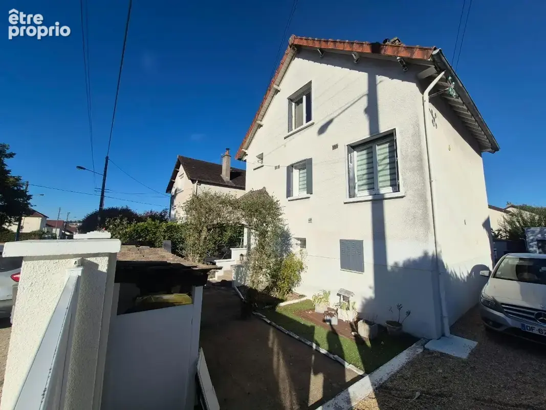 Photo Maison à Vierzon au prix de 93 000€