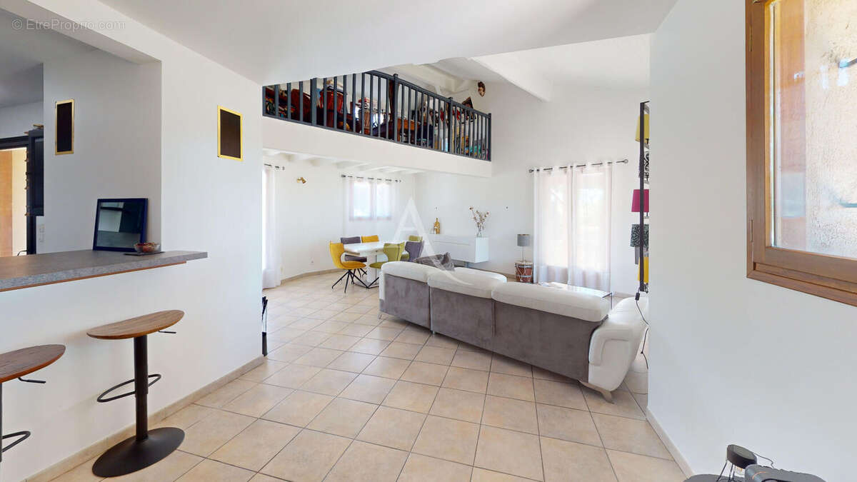 Maison à CASTANET-TOLOSAN