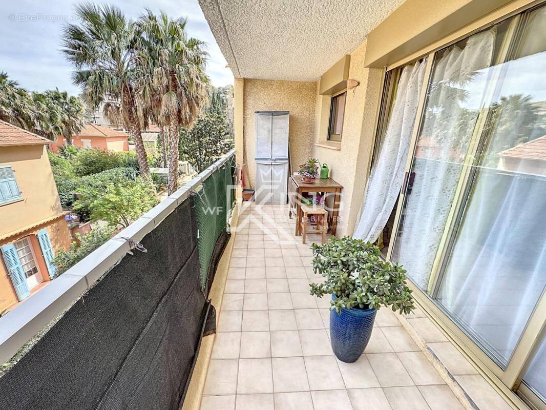 Appartement à SAINT-RAPHAEL