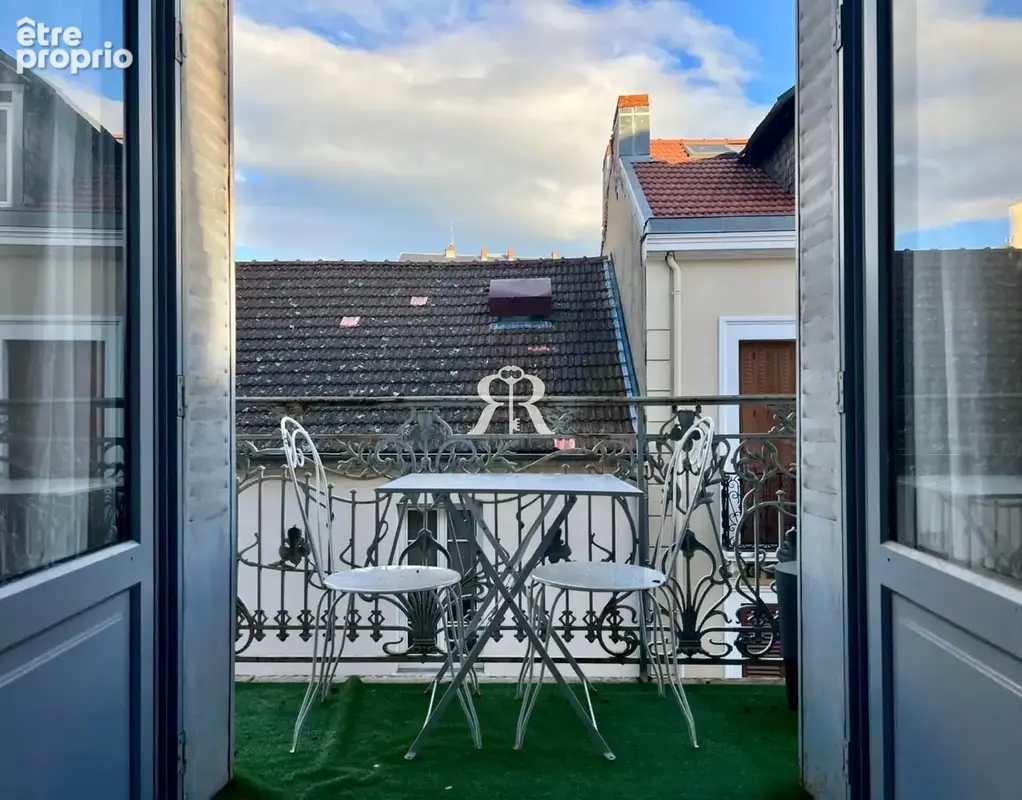 Appartement T4 de Standing - 93 m2 - Vichy - photo 3