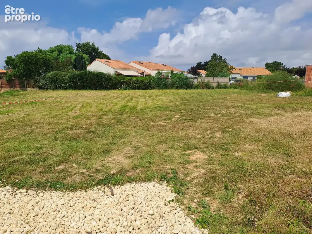 Terrain à SAINT-PALAIS-SUR-MER