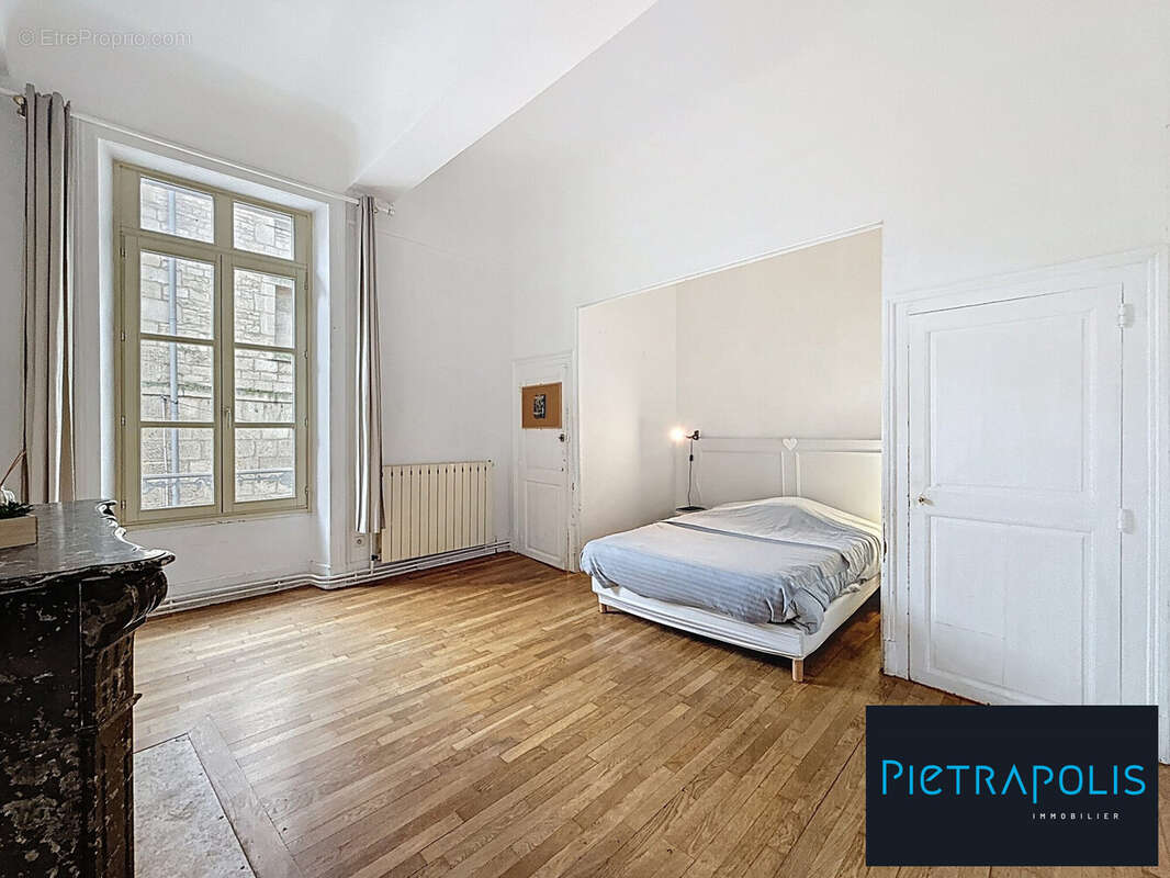 Chambre principale - Appartement à DOLE