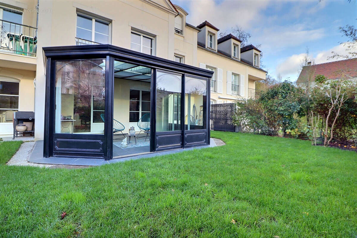 Appartement à SAINT-PRIX