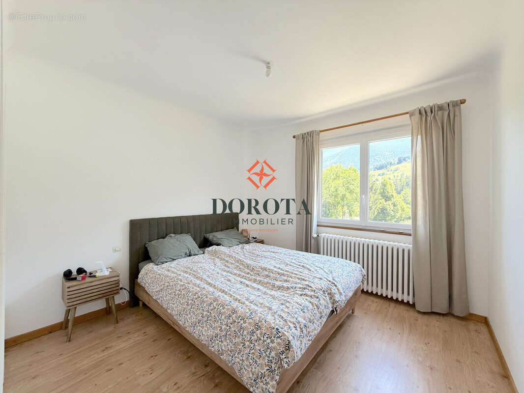 Maison 182 m² à Theys  - photo 9