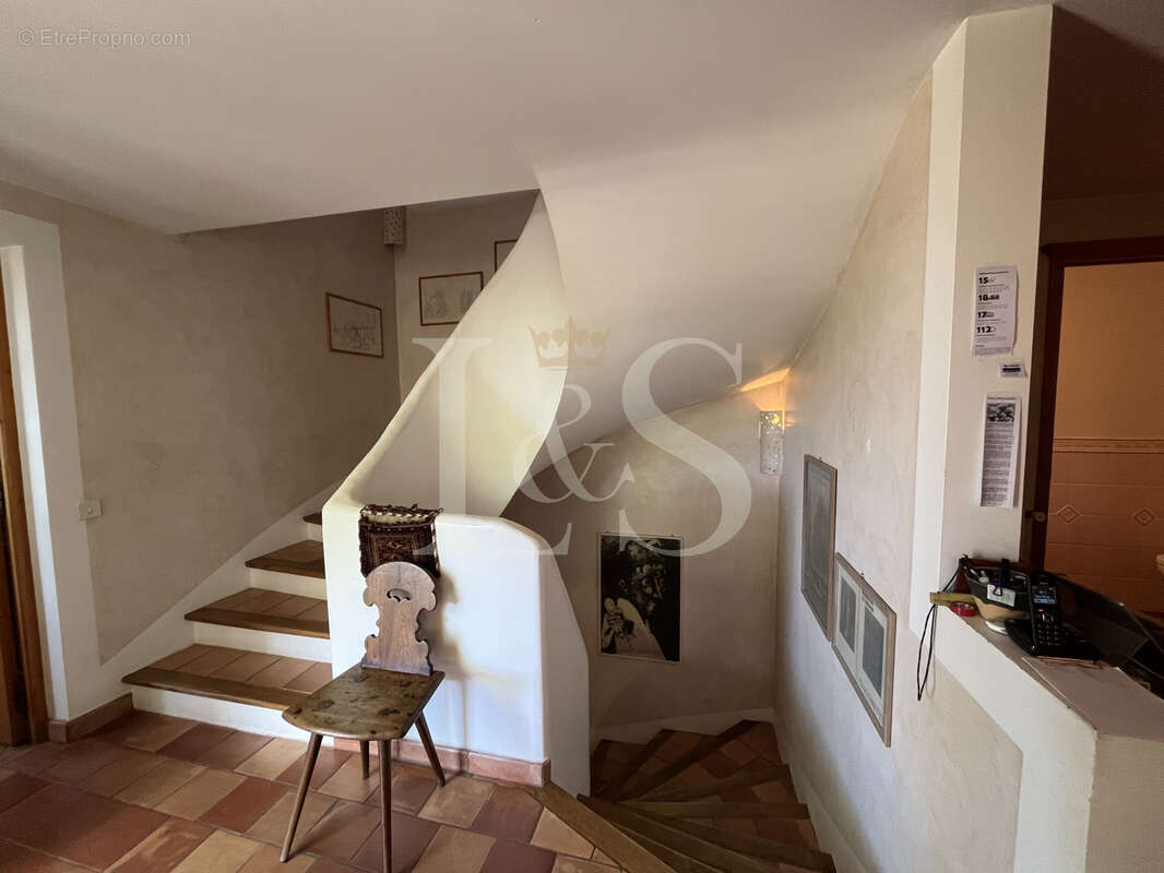Maison à VAISON-LA-ROMAINE